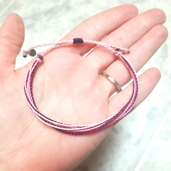 String Bracelets - Picture 13 of 16